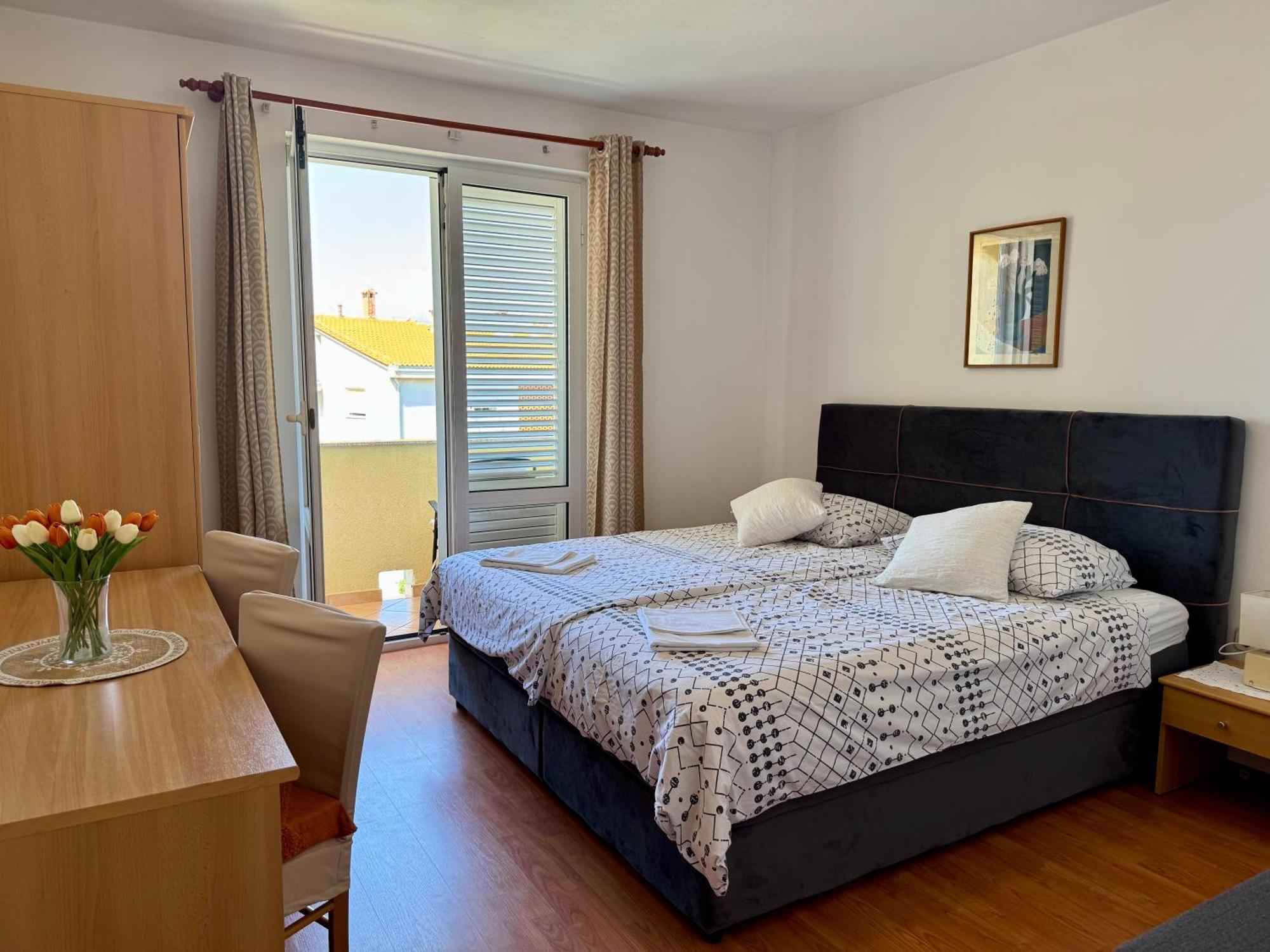 Apartments Maricic Banjol Екстер'єр фото
