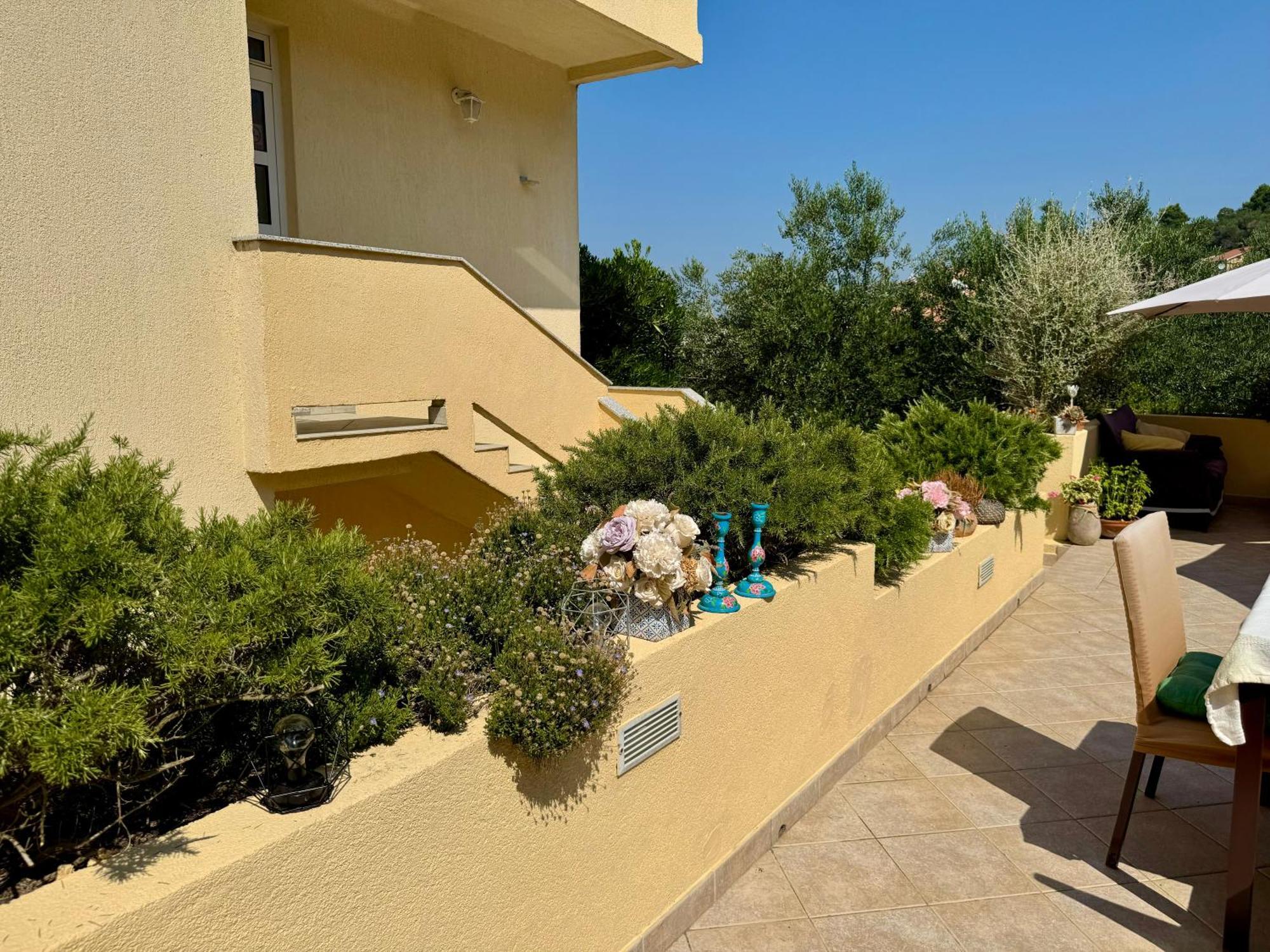 Apartments Maricic Banjol Екстер'єр фото