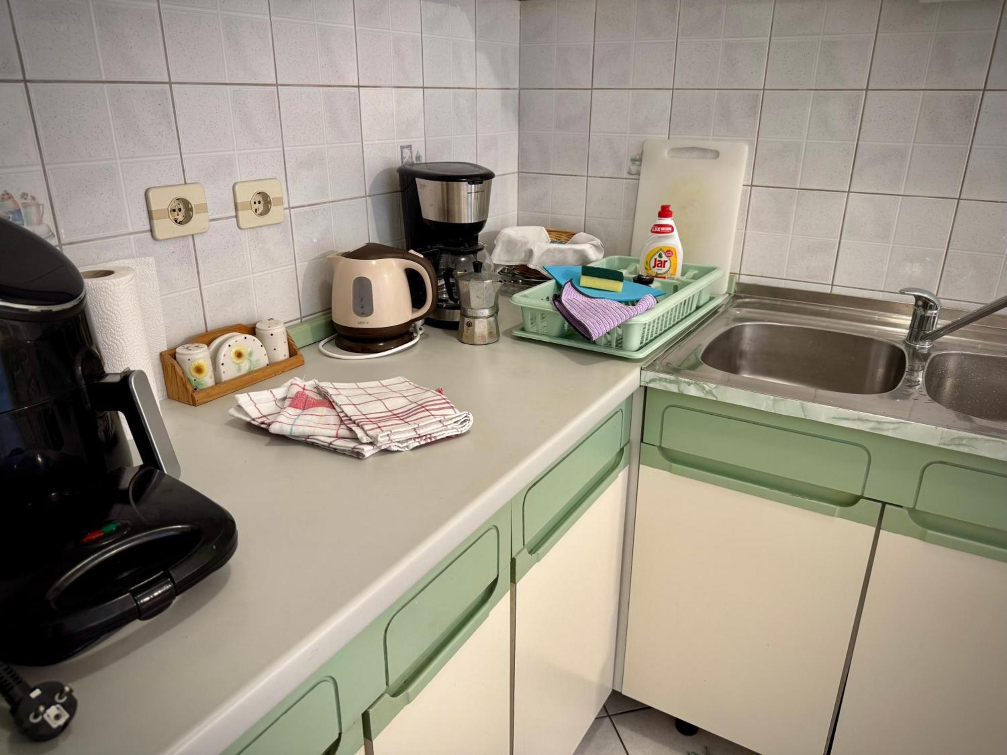 Apartments Maricic Banjol Екстер'єр фото