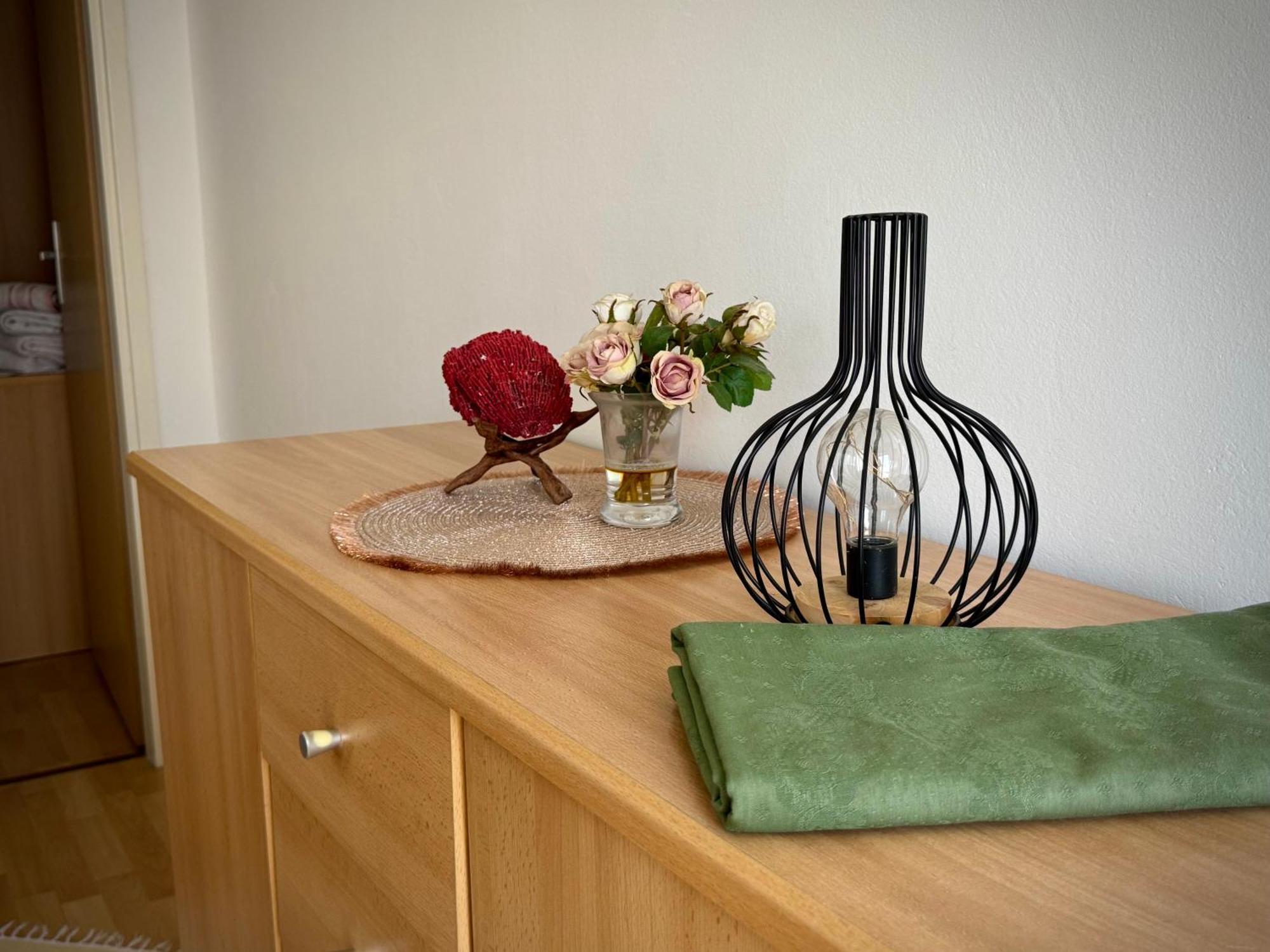 Apartments Maricic Banjol Екстер'єр фото
