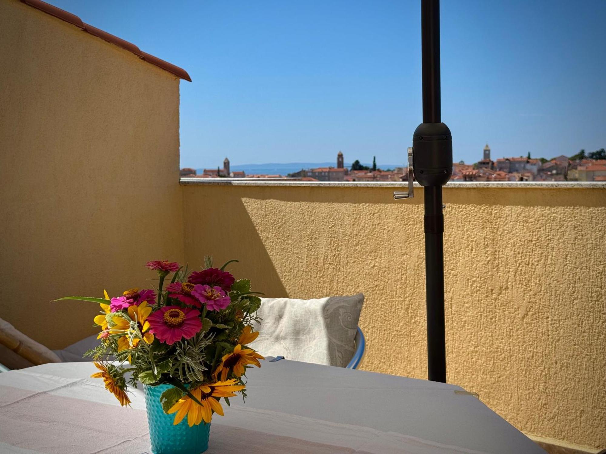 Apartments Maricic Banjol Екстер'єр фото